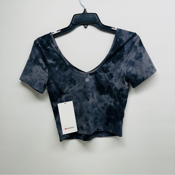 NWT lululemon Align Diamond tie Dye Top size 6 - Picture 3 of 7